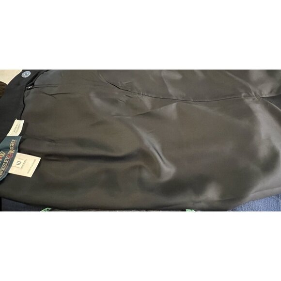 Hawksley & Wight Black Wool Skirt Sz 10 Fully Lined 100% Wool Back Slit Mature - Picture 11 of 11